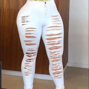 Jeans, jackets, skirts, joggers & fedora hats.